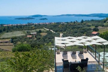 Luxusní vila Nives na samotě s výhledem na moře a bazénem Orebič, foto 5